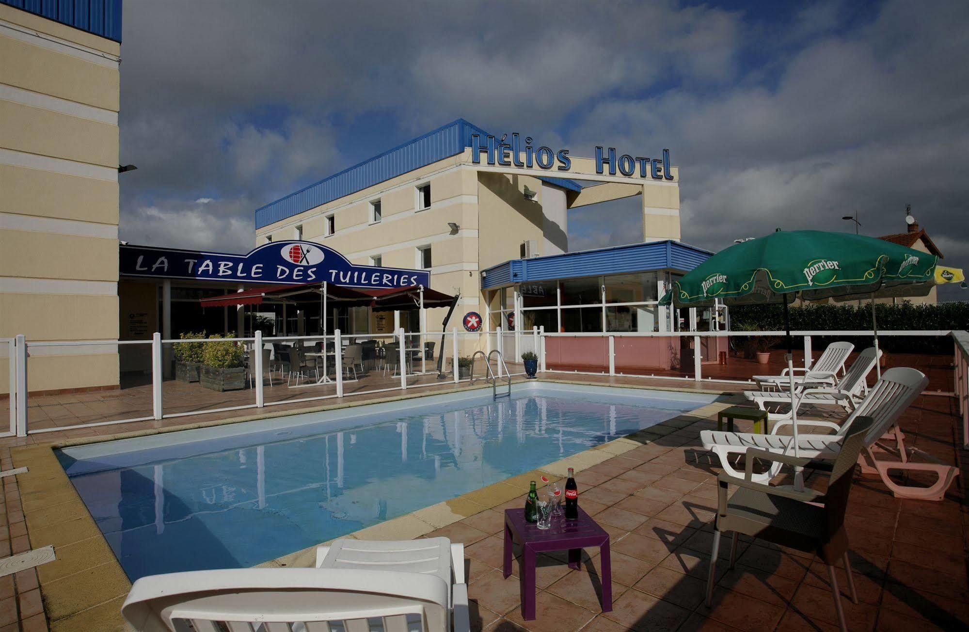 The Originals City, Hotel Helios, Roanne Nord Mably Buitenkant foto